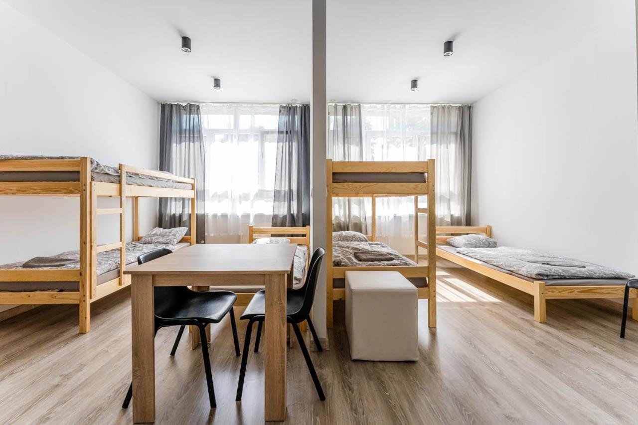 סוסנוביץ' Hostel Polnocna 61 מראה חיצוני תמונה