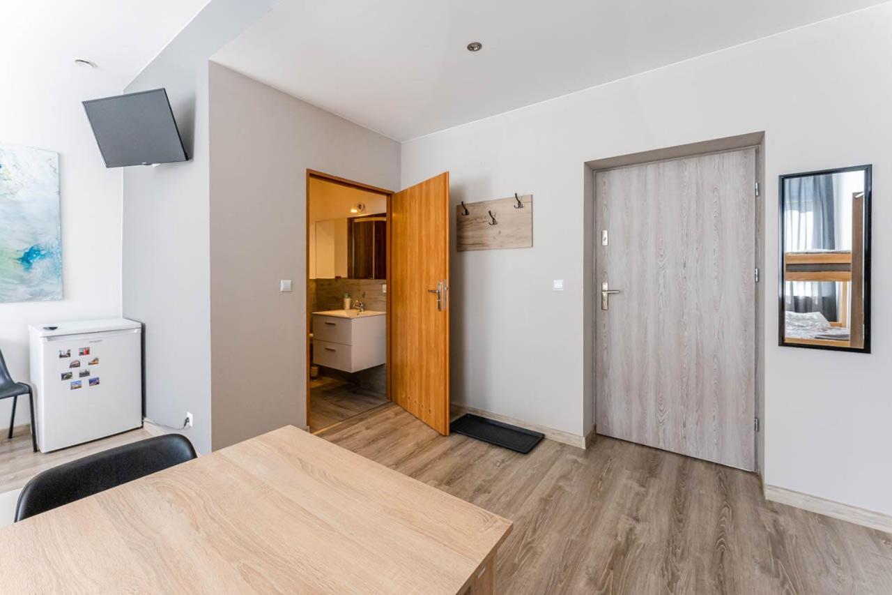 סוסנוביץ' Hostel Polnocna 61 מראה חיצוני תמונה