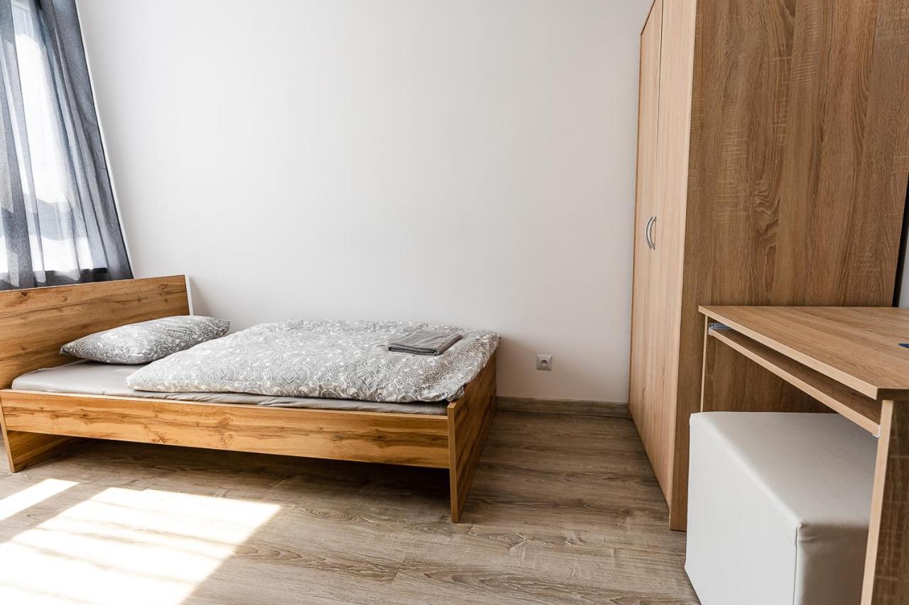 סוסנוביץ' Hostel Polnocna 61 מראה חיצוני תמונה