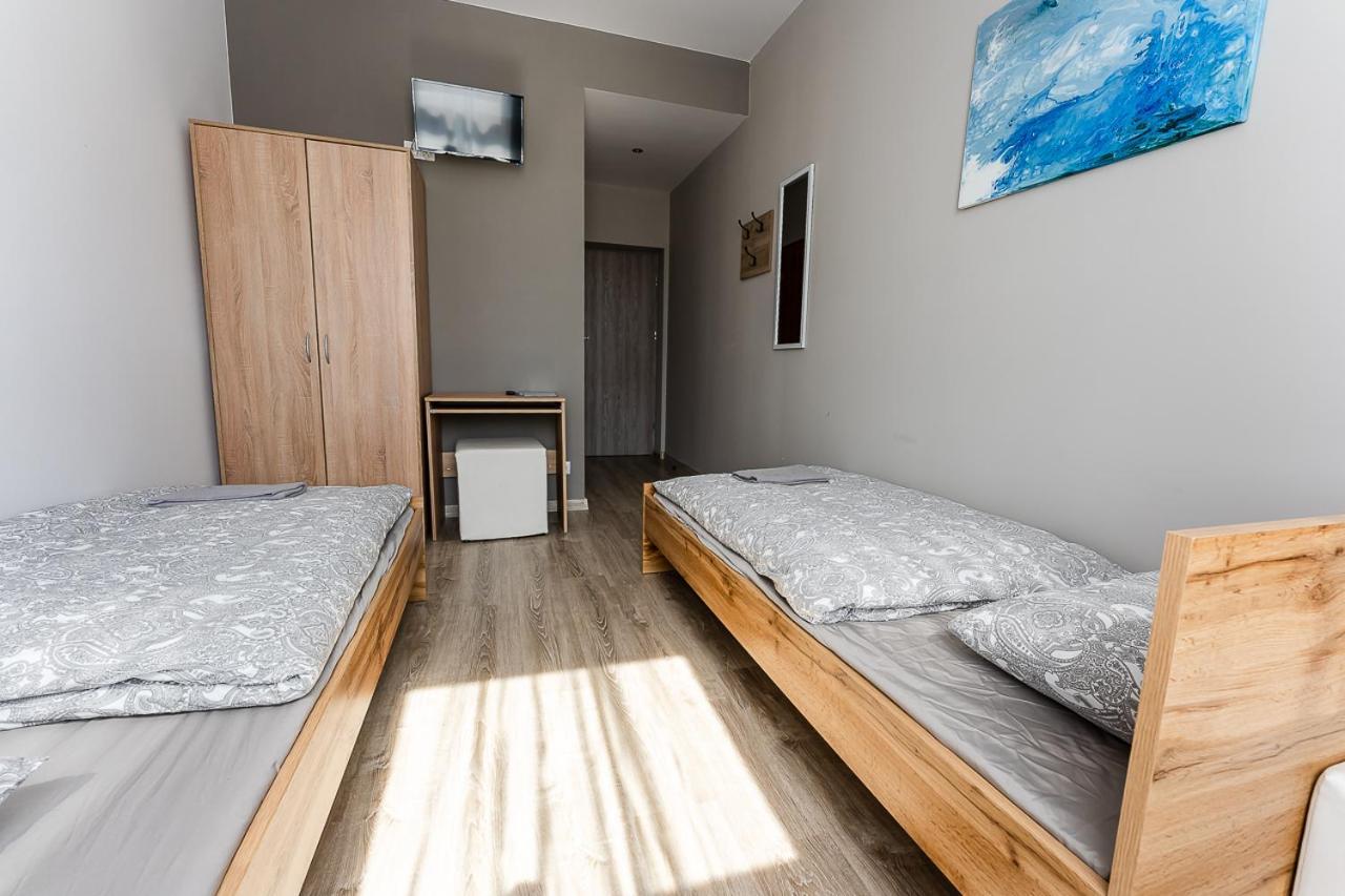 סוסנוביץ' Hostel Polnocna 61 מראה חיצוני תמונה