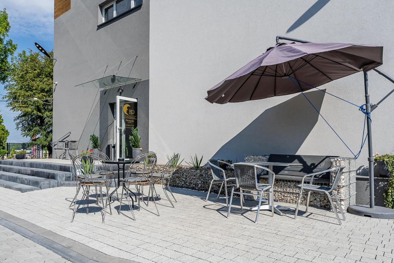 סוסנוביץ' Hostel Polnocna 61 מראה חיצוני תמונה
