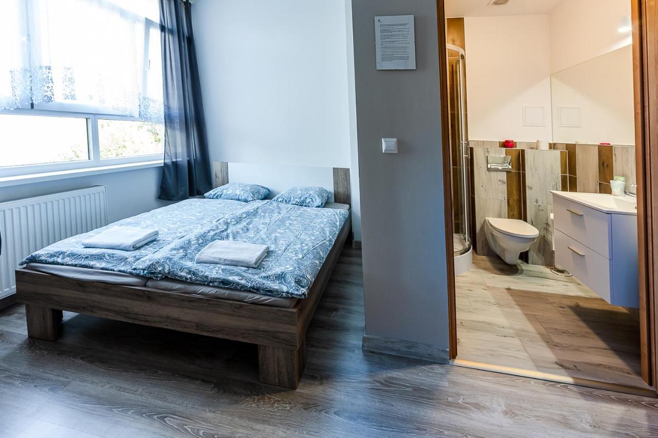 סוסנוביץ' Hostel Polnocna 61 מראה חיצוני תמונה